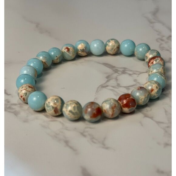 Chalcedony Stretch Bracelet - Picture 3 of 4